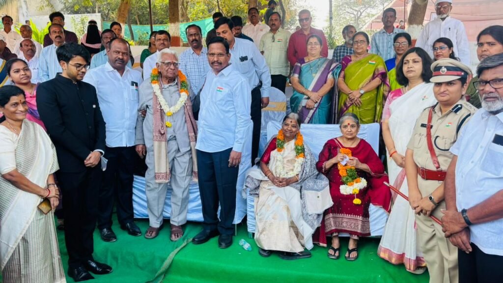 77వ గణతంత్ర దినోత్సవ వేడుకల్లో పాల్గొన్న ఎమ్మెల్యే యెన్నం శ్రీనివాస్ రెడ్డి