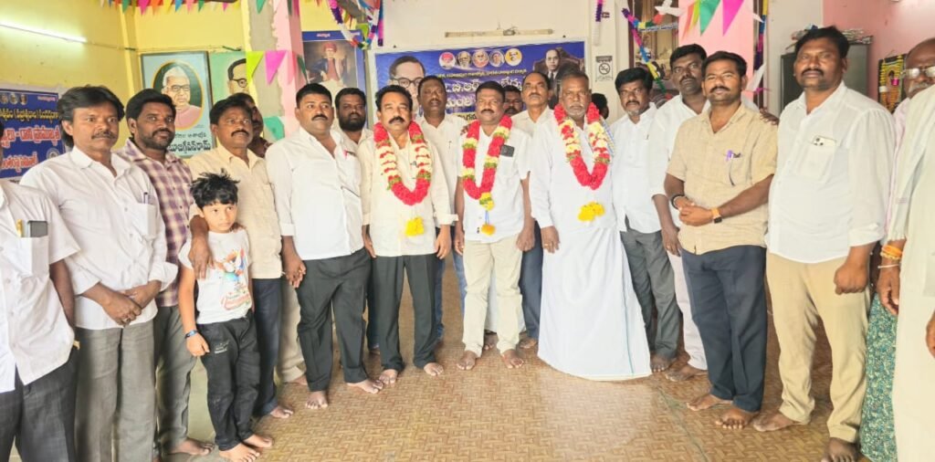 అంబేద్కర్ జయంతి ఉత్సవాలకు ఎమ్మిగనూరులో కమిటీ ఎన్నిక
