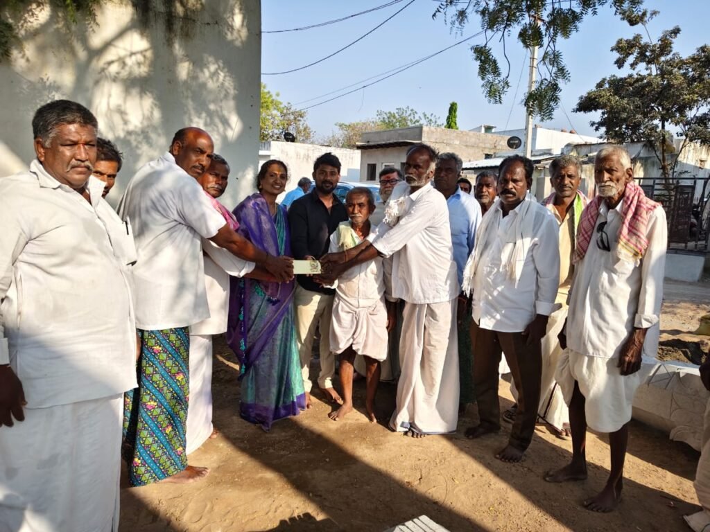 సుంకులమ్మ దేవాలయ నిర్మాణానికి ఆర్థిక సహాయం