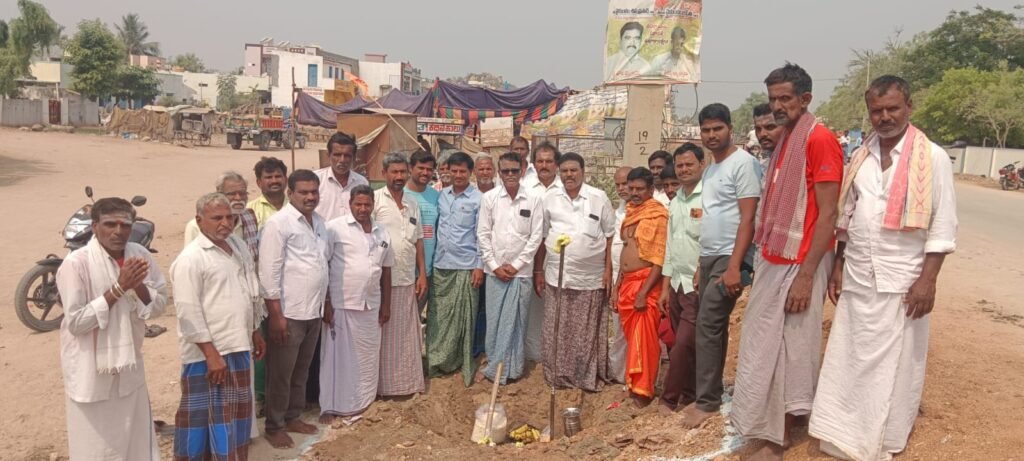 బసవేశ్వర విగ్రహ ప్రతిష్టాపనకు భూమి పూజ