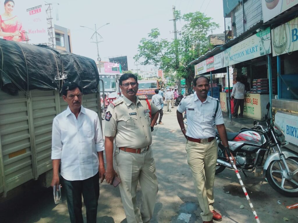 కర్నూలులో ట్రాఫిక్ క్రమబద్ధీకరణకు ప్రత్యేక చర్యలు