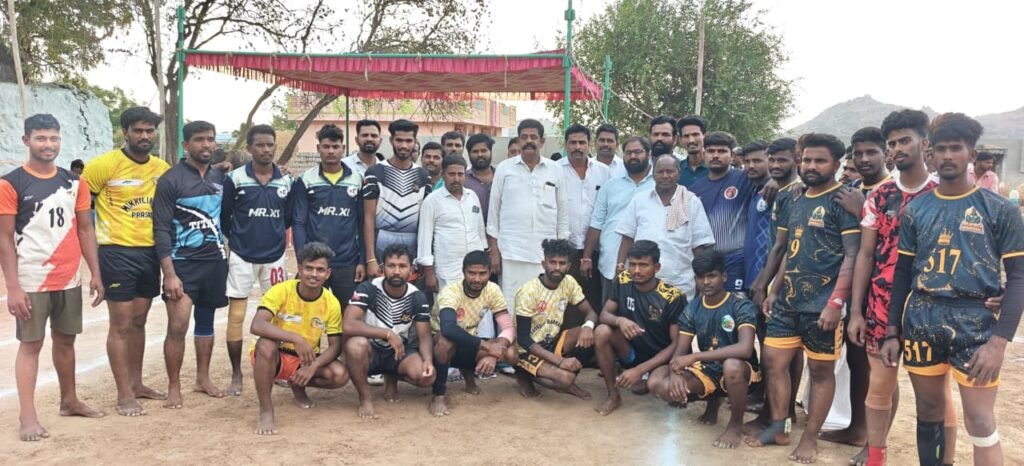 కబడ్డీ పోటీల్లో వందవాగలి జట్టు విజయం